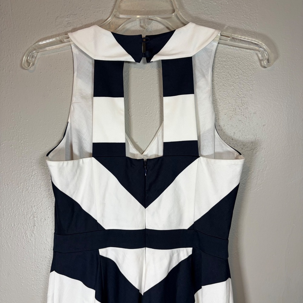 Vineyard Vines Womens Navy White Chevron Stripe V-Neck Open Back Dress Size 2 - Picture 4 of 10